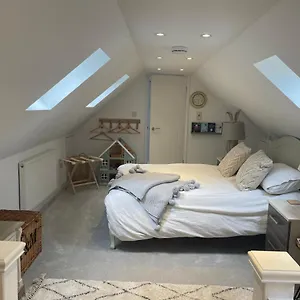 Guest house Roseberry Loft Perfect For Wilton Site United Kingdom